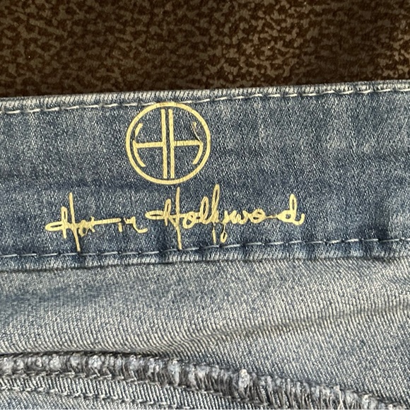 Hot In Hollywood Silky Denim Pull On Baby Bell Jeans Size 1X - Picture 6 of 9